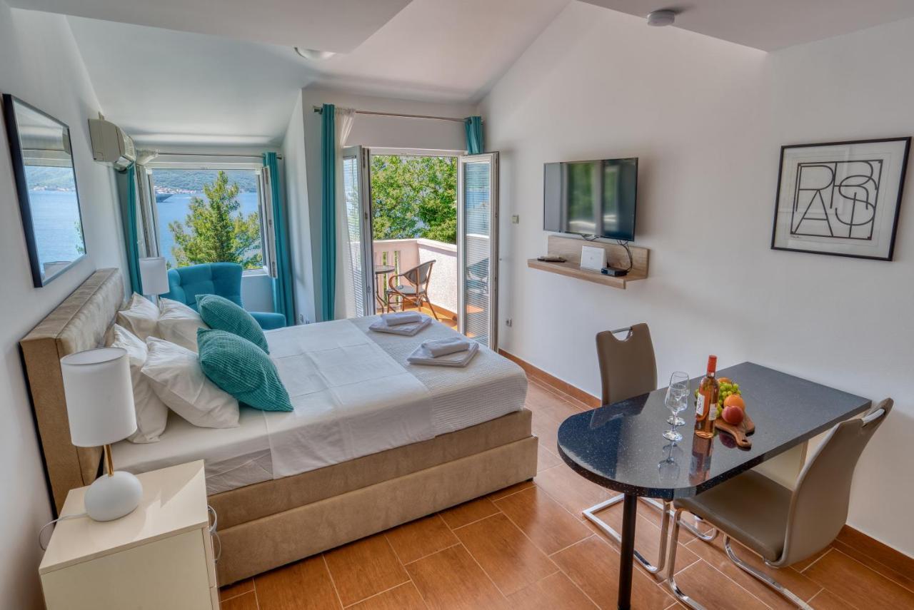 Apartment Elegant Котор Экстерьер фото