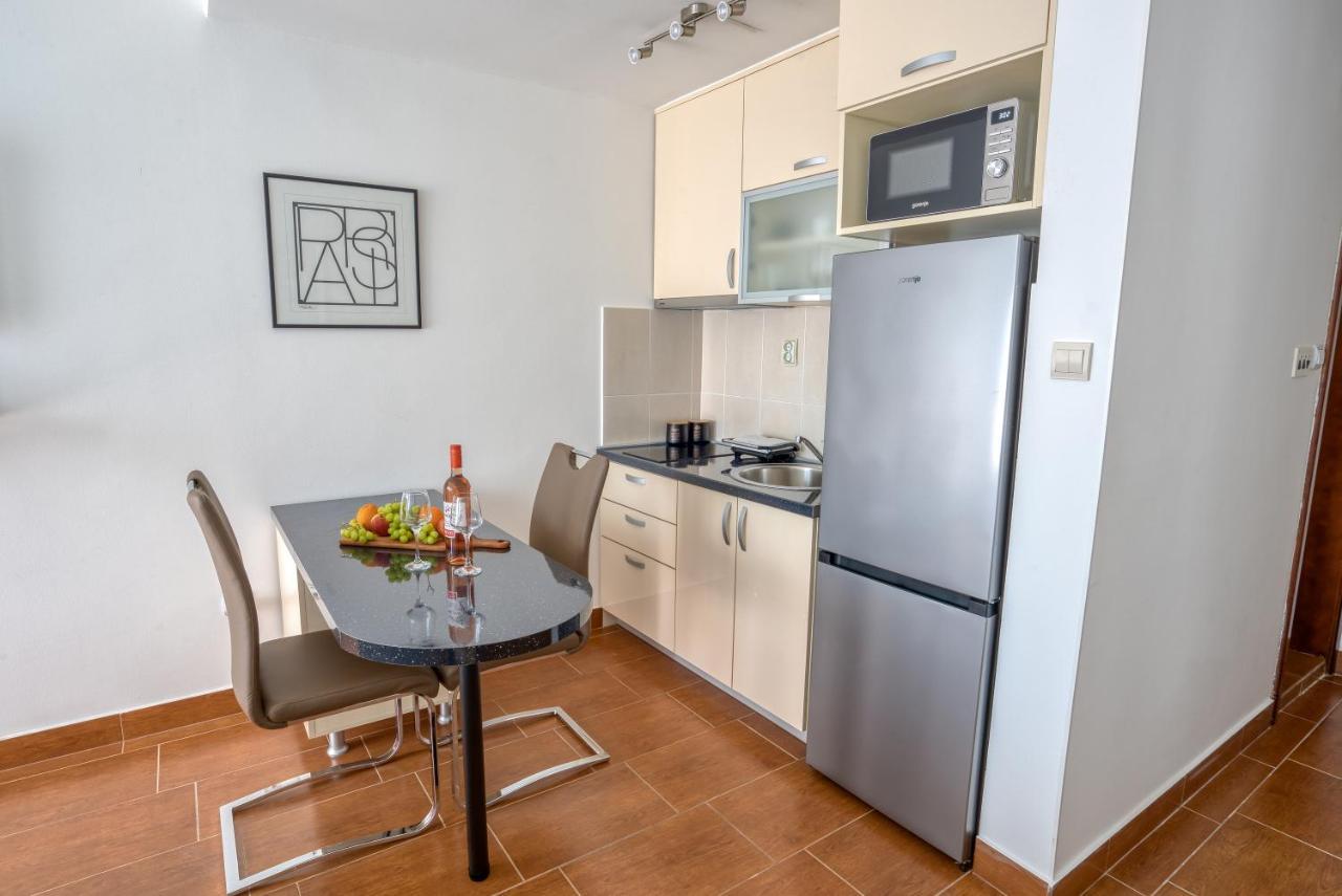 Apartment Elegant Котор Экстерьер фото