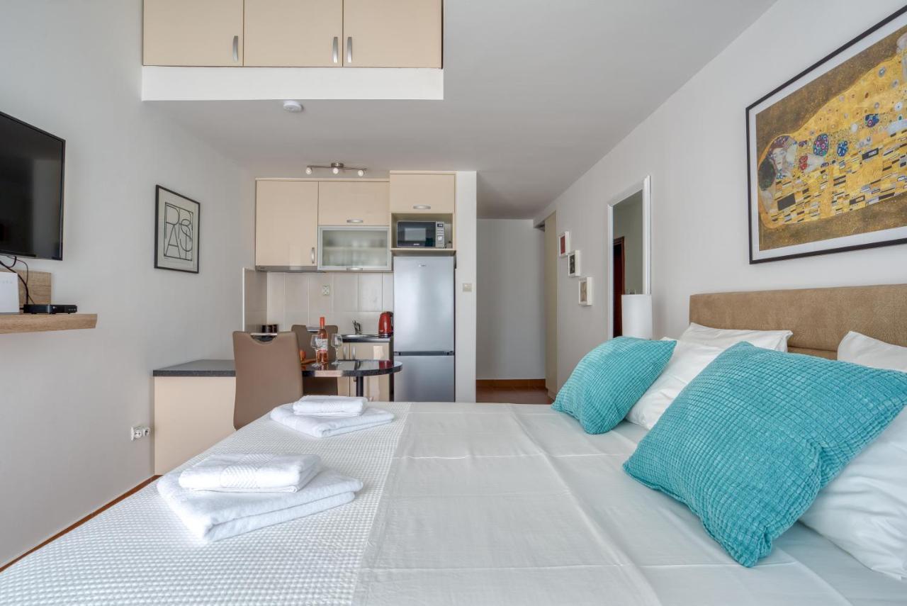 Apartment Elegant Котор Экстерьер фото